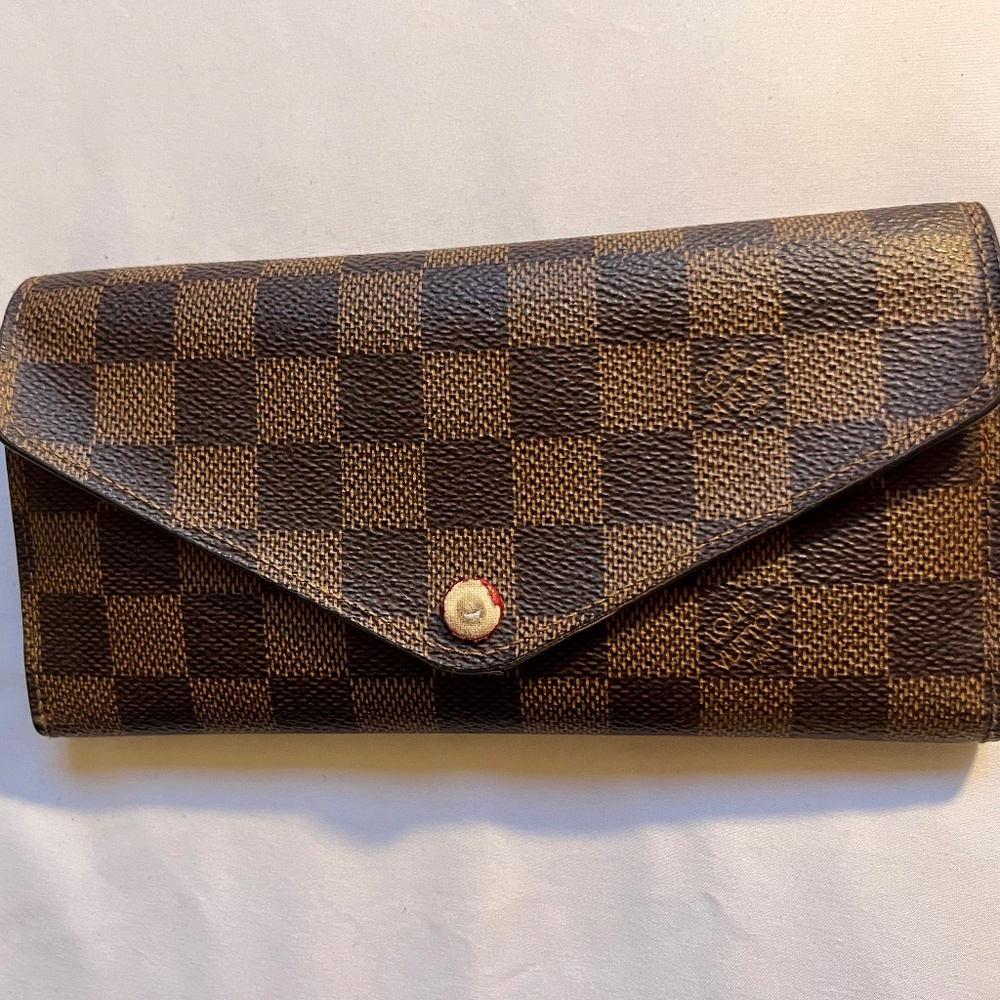 Louis Vuitton Josephine Wallet